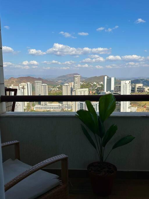Linda Cobertura No Vila Da Serra Nova Lima Bagian luar foto